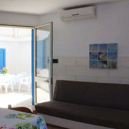 Casa In *